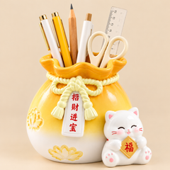 Cute  Lucky Cat Desk Organizer