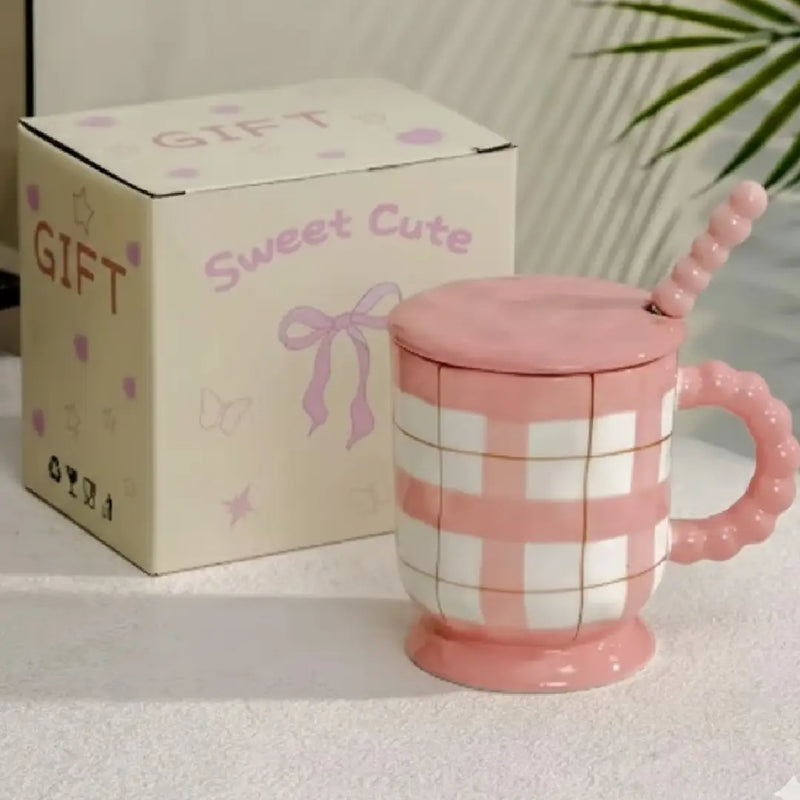 Pastel Porcelain Coffee Mug with Lid & Spoon – Hand-Painted Checkered Design