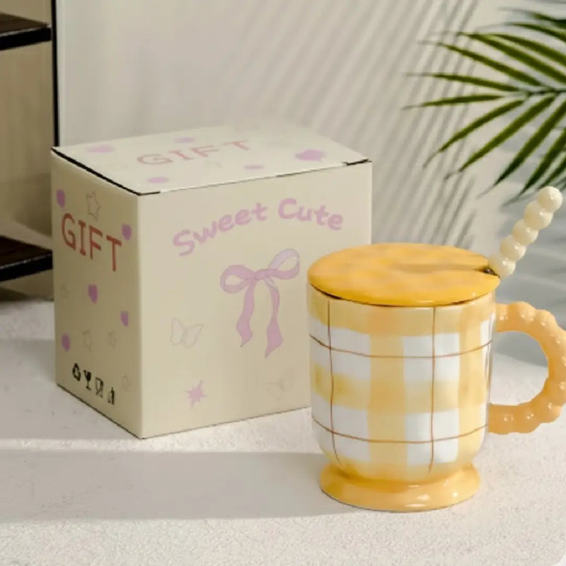 Pastel Porcelain Coffee Mug with Lid & Spoon – Hand-Painted Checkered Design